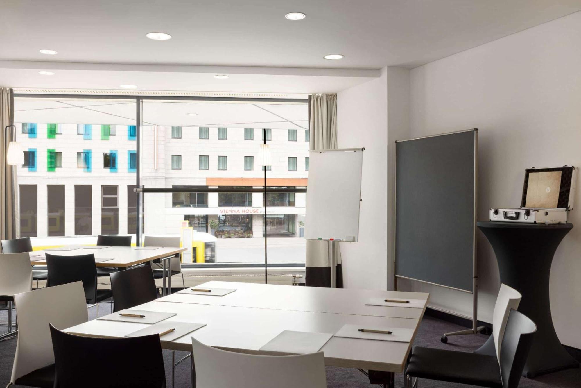 Vienna House Easy By Wyndham Prenzlauer Berg Berlino